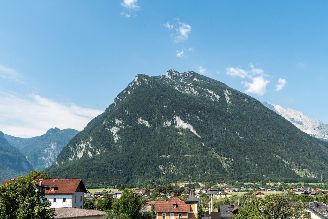 Gasthof Hotel Hauslwirt โกลลิง อันแดร์ ซัลซาค ภายนอก รูปภาพ