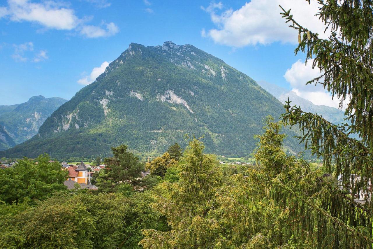 Gasthof Hotel Hauslwirt โกลลิง อันแดร์ ซัลซาค ภายนอก รูปภาพ