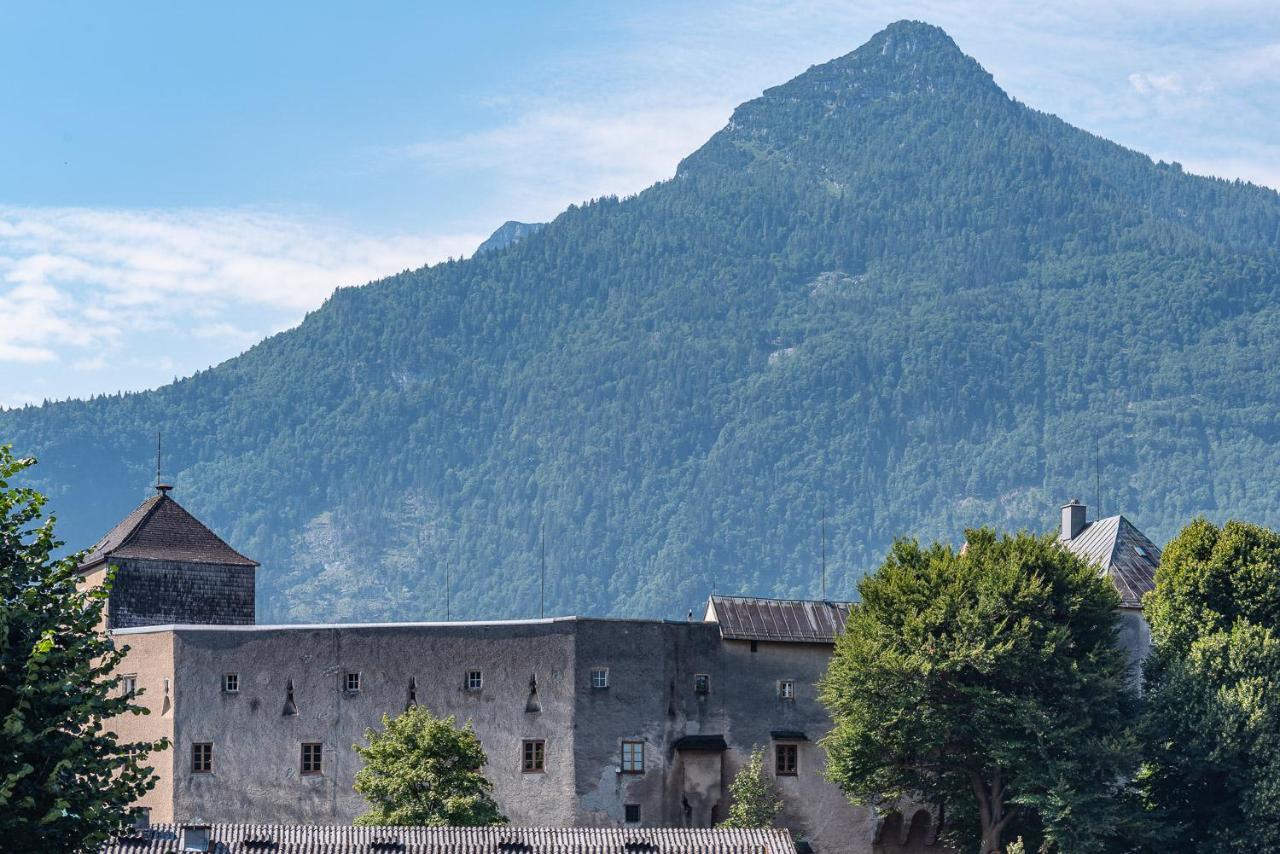 Gasthof Hotel Hauslwirt โกลลิง อันแดร์ ซัลซาค ภายนอก รูปภาพ